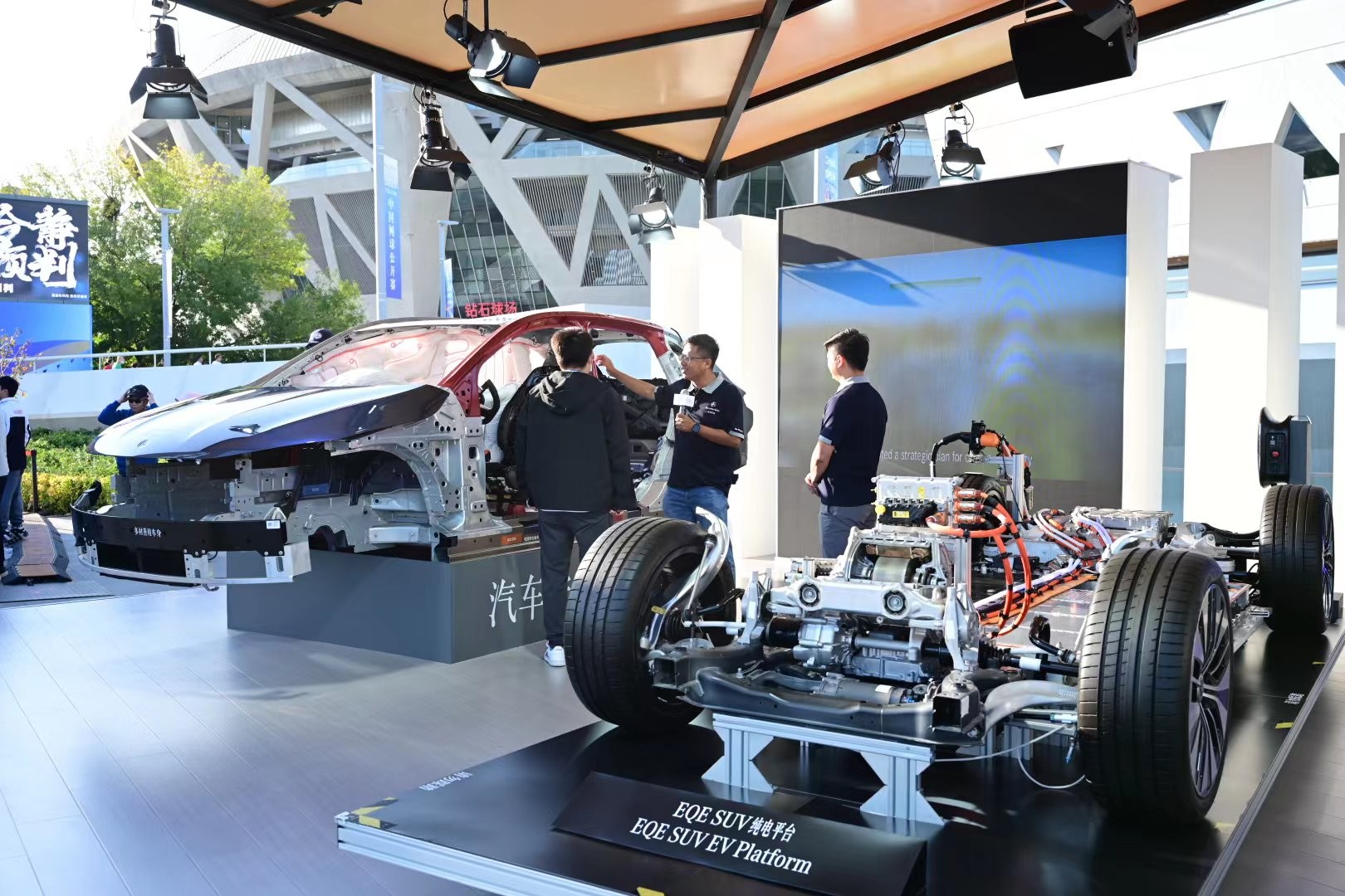 才让我们更 才让我们更