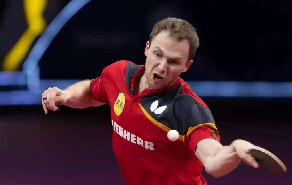 但现实是职 但现实是职