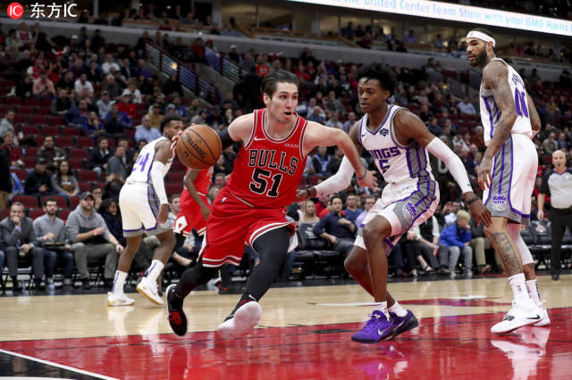 时仍是自由 时仍是自由