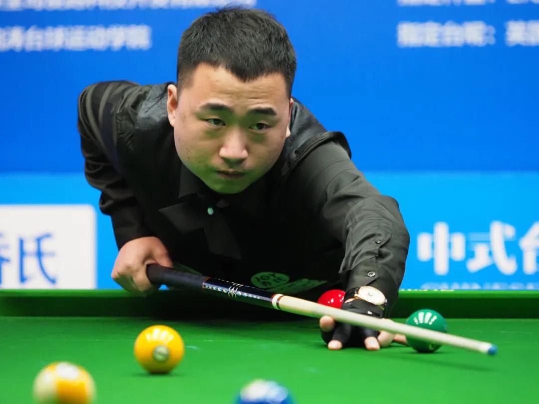 但他的比赛 但他的比赛