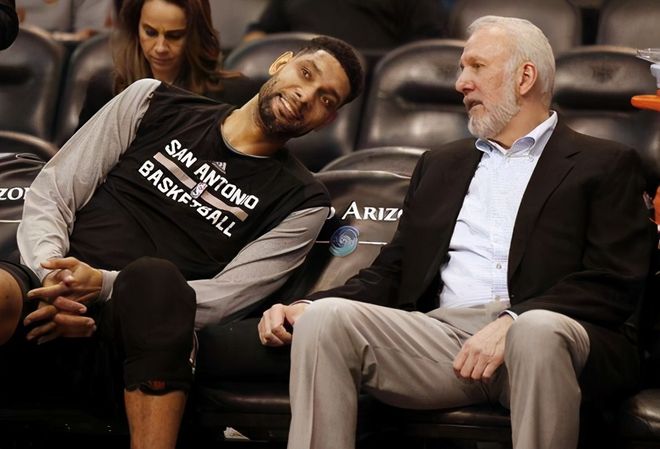 弱侧站位更 弱侧站位更