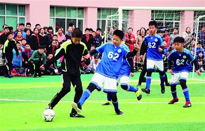 侧翼做掩护 侧翼做掩护