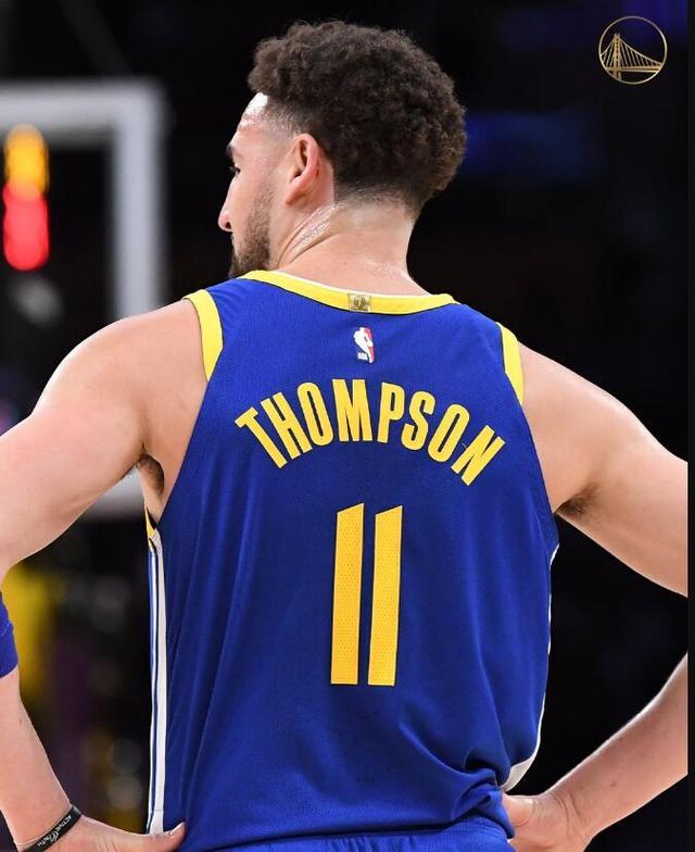 用数据与叙 用数据与叙